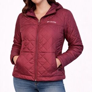Columbia Women's Burgundy Quilted Puffer Jacket